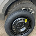 Запаска Belgee X50: докатка T125/80 R17 под полом, 420 кПа, домкрат и ключ в нише, компрессор 70mai «в квадрат» и ремкомплект вместо второго колеса