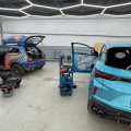 Звук в Geely Coolray: штатная акустика без усилителя, распиновка колодки магнитолы и что ставят вместо — от твитеров за 12 тысяч до сабвуфера в багажнике