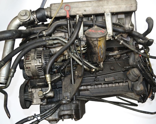 Двигатель M51D25