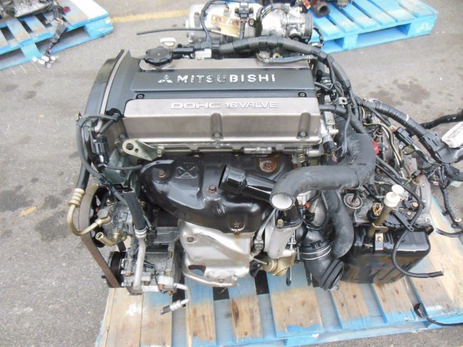 Двигатель 4G63
