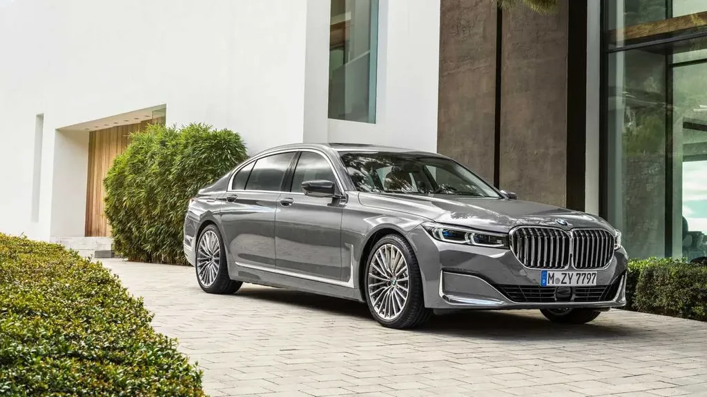 Двигатели BMW 7 серии