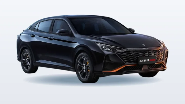 Dongfeng Aeolus Yixuan (10.2022 - н.в.)