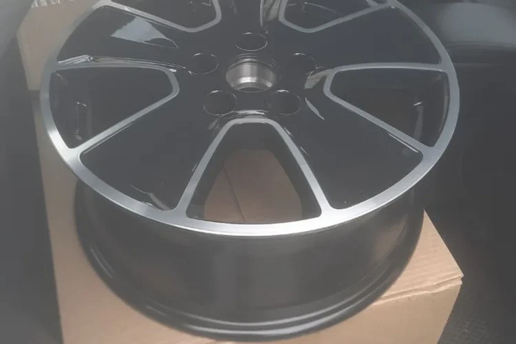 Новый диск Belgee S50 в упаковке