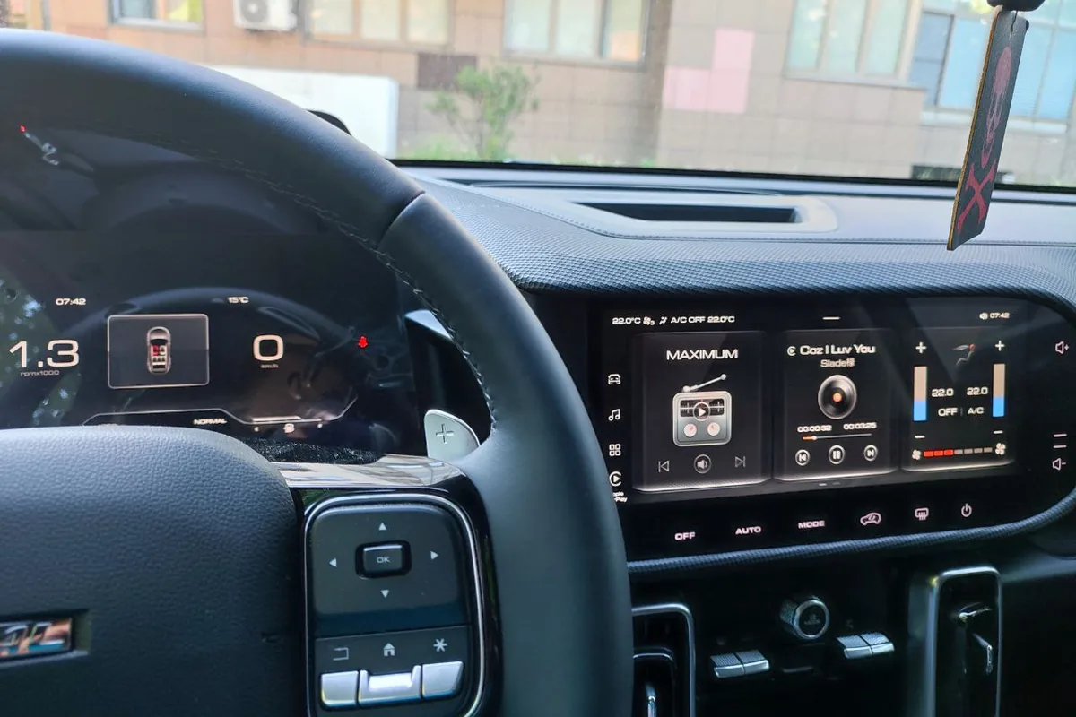 Панель приборов и экран Haval Dargo