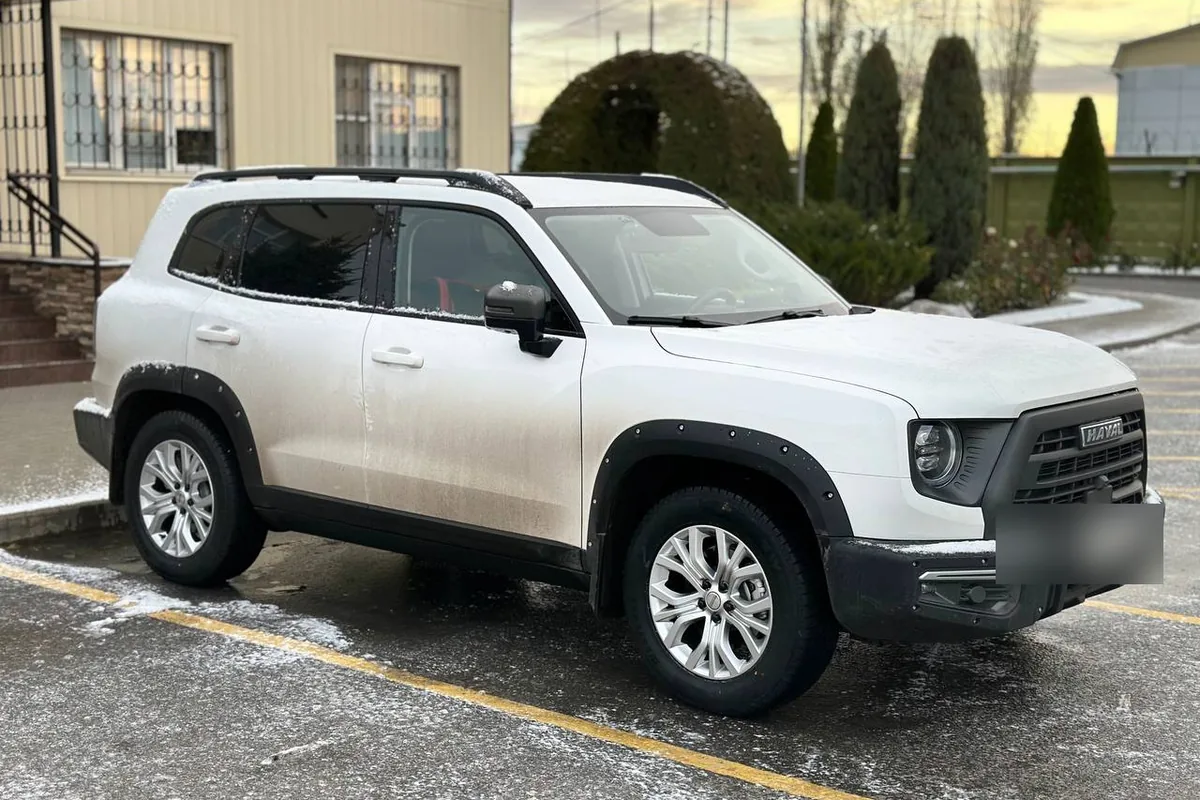 Белый Haval Dargo на зимней резине Westlake SW628 и дисках СКАД