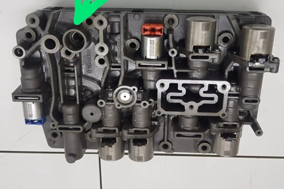 Гидроблок с соленоидами роботизированной коробки GWM 7DCT450
