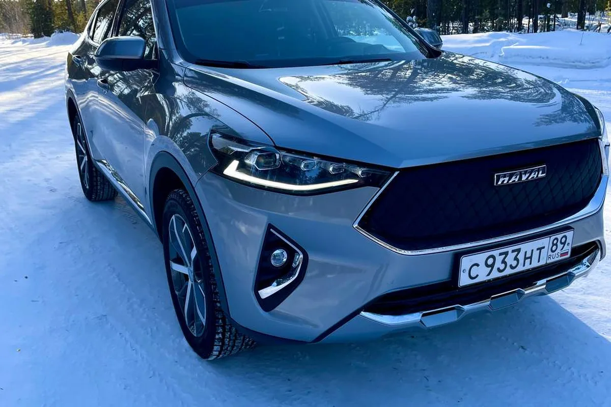 Haval F7 первого поколения зимой на севере России