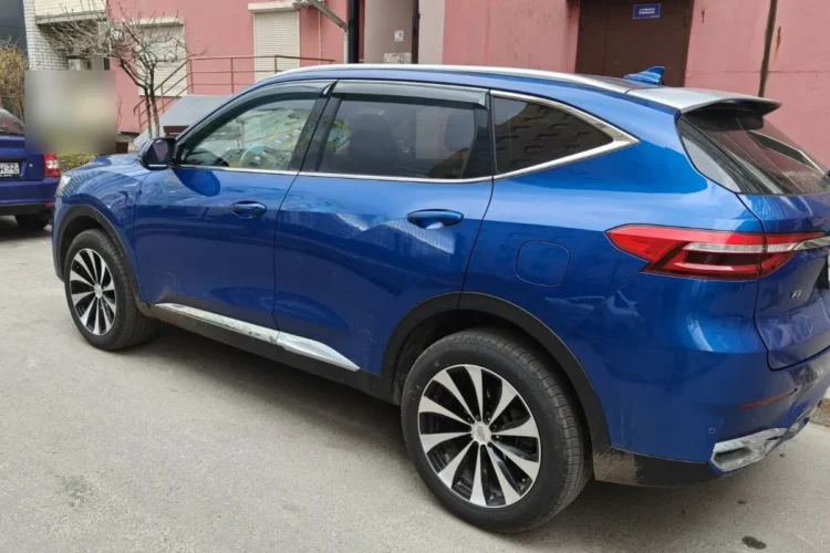 Haval F7x на дисках шириной 9 дюймов с вылетом 38 спереди и 30 сзади