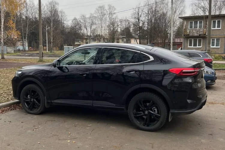 Диски Replay HV51 R19 чёрного глянца на Haval F7