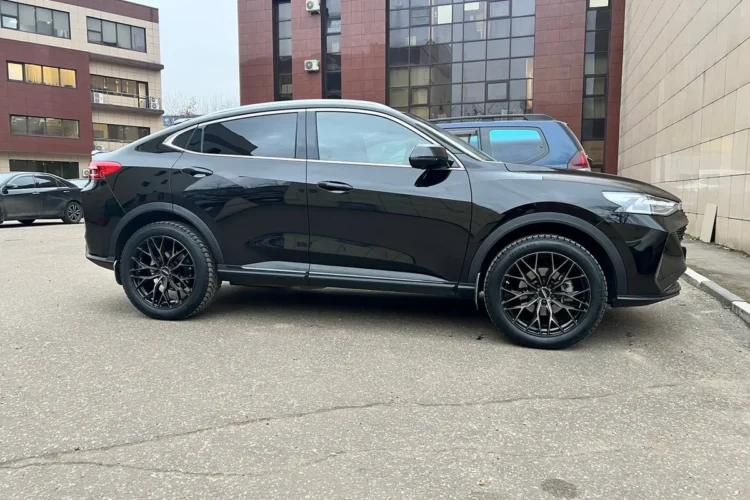 Haval F7x на зимних шинах 245/50 R20