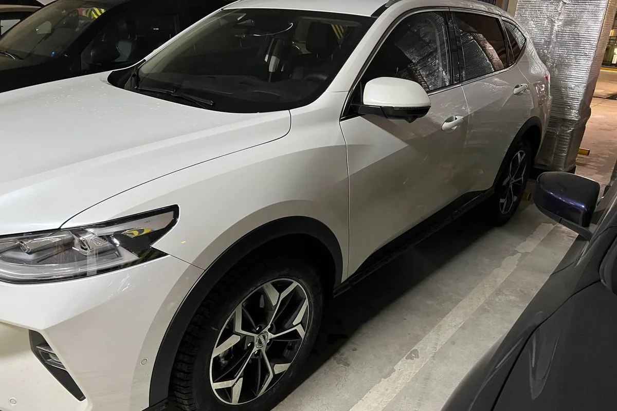 Haval F7 на зимних шинах 235-го профиля