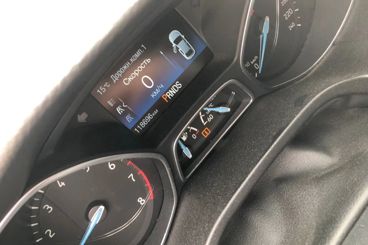 Приборная панель Форд Фокус 3 рестайлинг 1.5 EcoBoost
