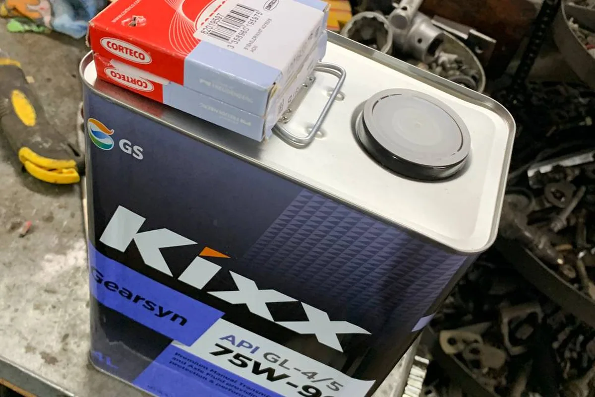 Kixx Gearsyn 75W-90 и новые сальники для МКПП Форд Фокус 2