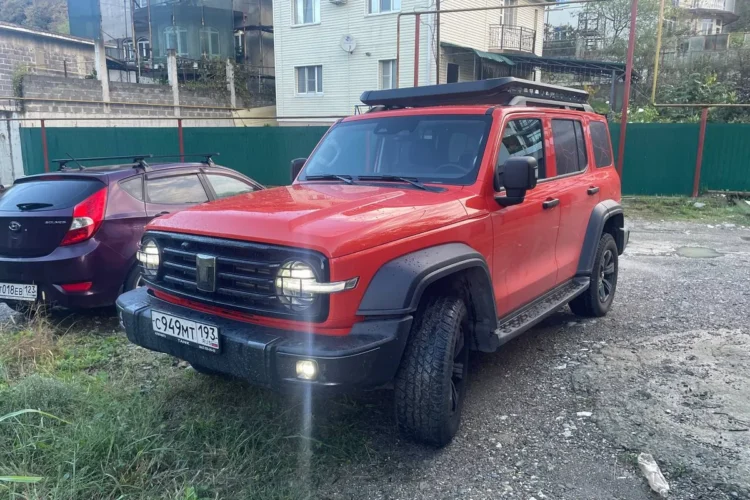 Багажная корзина LUX на крыше Tank 300