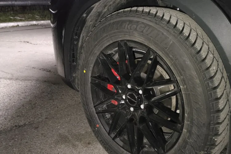 Зимний комплект 235/60 R18 на Jaecoo J7