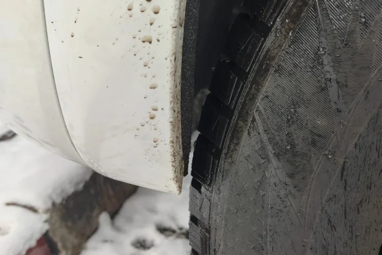 Колесо 285/60 R18 с нулевым вылетом в арке Haval H9, зазоров почти нет