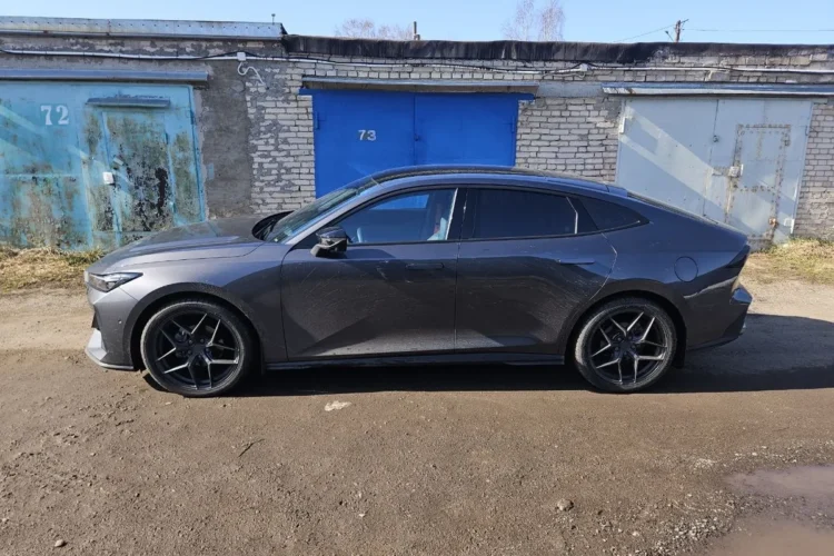 Литые диски Makstton 8xR19 5x114.3 на Changan UNI-V