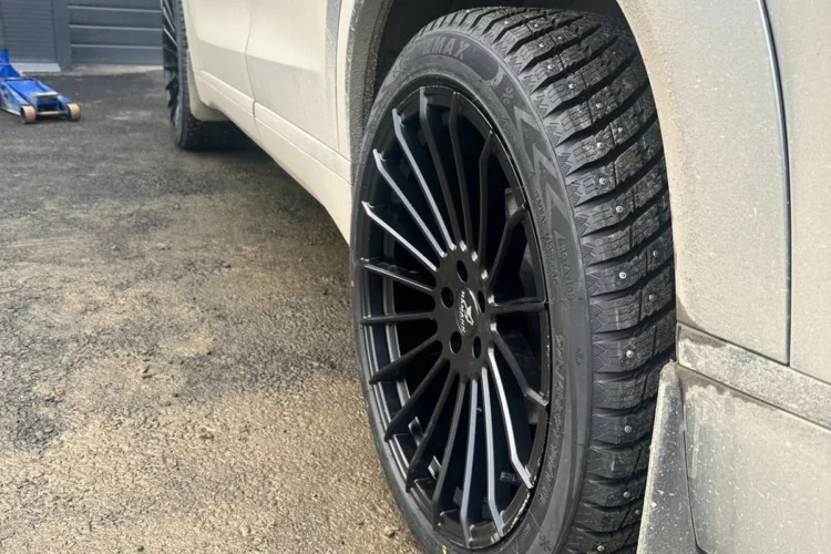 Задняя арка Jaecoo J8 с колесом 275/40 R21