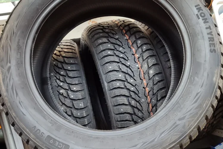Комплект зимних шин в гараже владельца GAC GS8