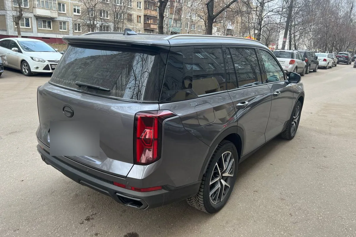 GAC GS8, у которого владелец нашёл причину наледи на панорамной крыше
