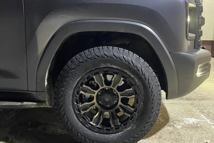 Haval H9 на 18-дюймовых дисках с нулевым вылетом