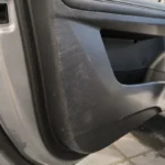 Двери и багажник Haval Jolion: ручки, доводчики, электропривод