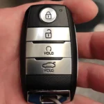 Батарейка в ключе Kia Rio 3 и 4: CR2032, как открыть брелок, иммобилайзер не видит ключ и сколько стоит второй ключ