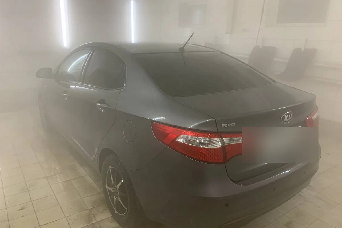 Kia Rio 3 седан с мотором 1.4 и автоматом