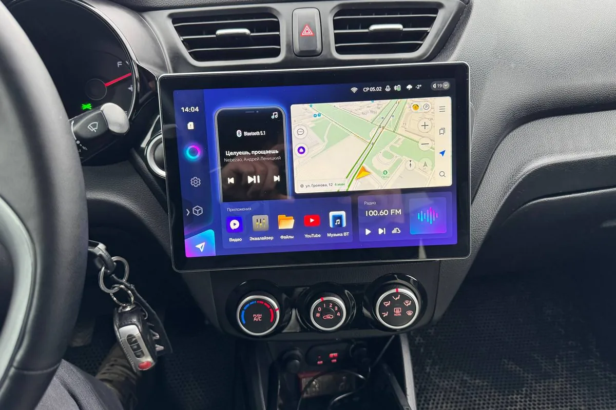Магнитола Teyes CC3 2K с экраном 11 дюймов в Kia Rio 3