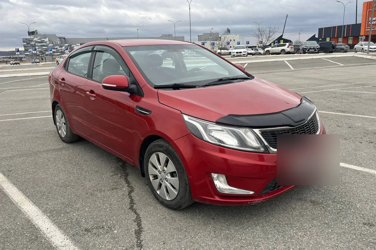 Kia Rio 3 до рестайлинга с пробегом 200 тысяч км