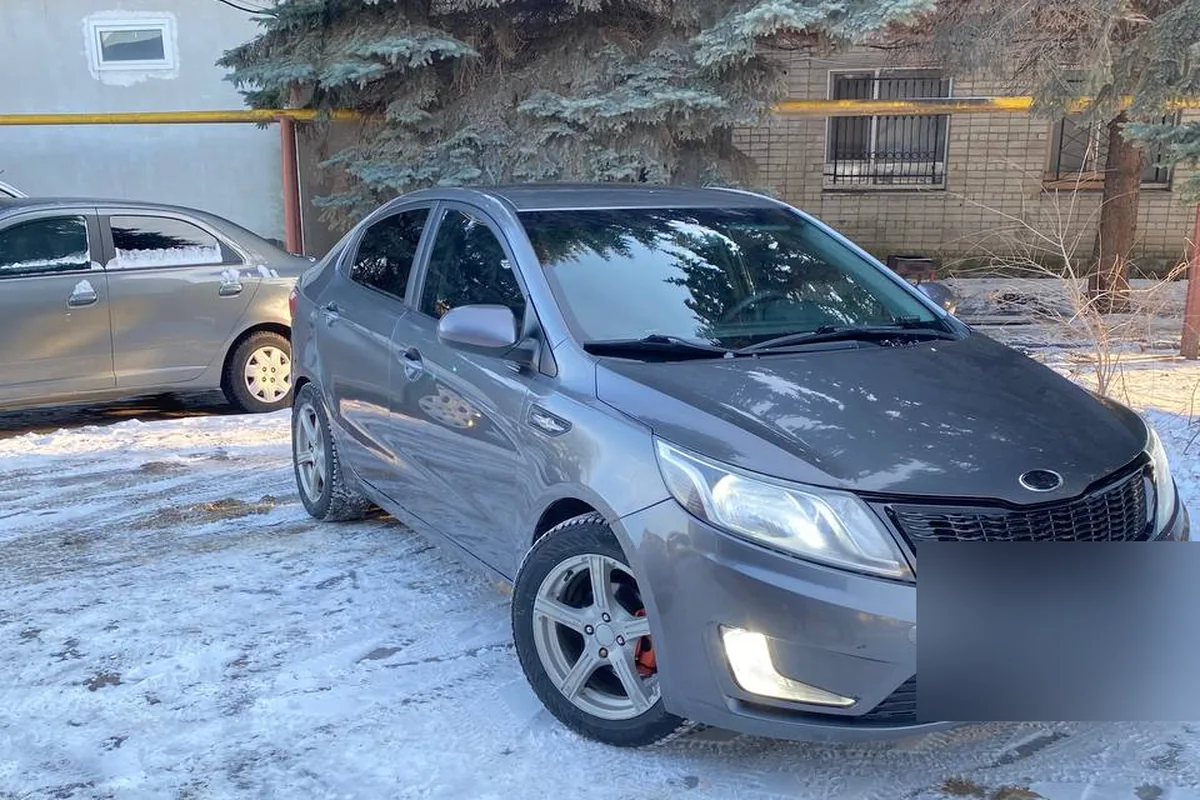 Kia Rio 3 2013 года в базовой комплектации