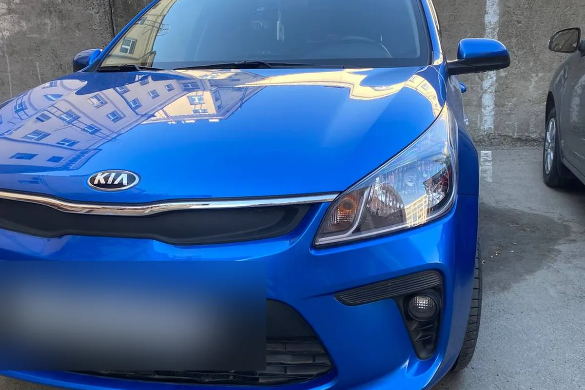 Kia Rio 4 седан с механикой и мотором 1.6