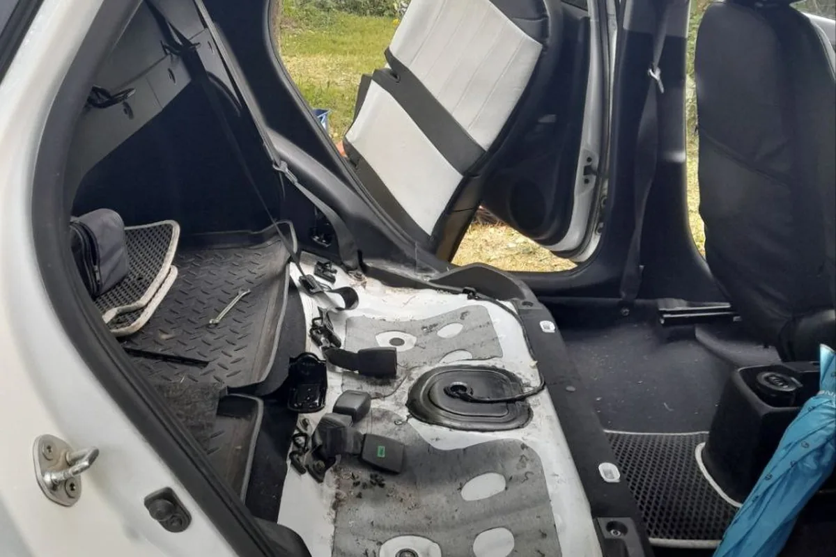 Салон Kia Rio со снятым задним сиденьем
