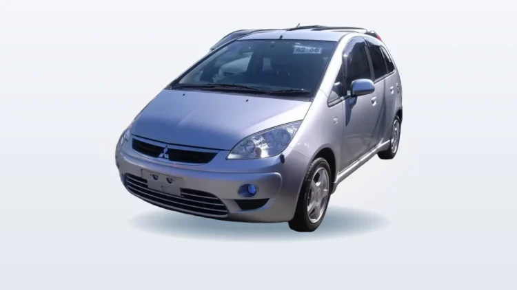 Mitsubishi Colt Plus (Япония) (10.2004 - 10.2006)