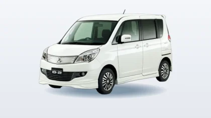 Mitsubishi Delica D:2 I