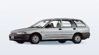 Mitsubishi Libero