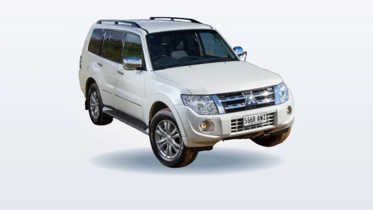 Mitsubishi Pajero рестайлинг (Китай) (09.2011 - 07.2014)