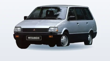 Mitsubishi Space Wagon I