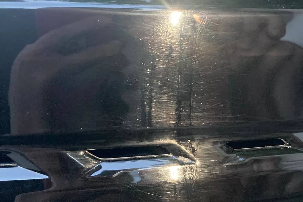 Разводы засохшего антикора на кузове Nissan Qashqai