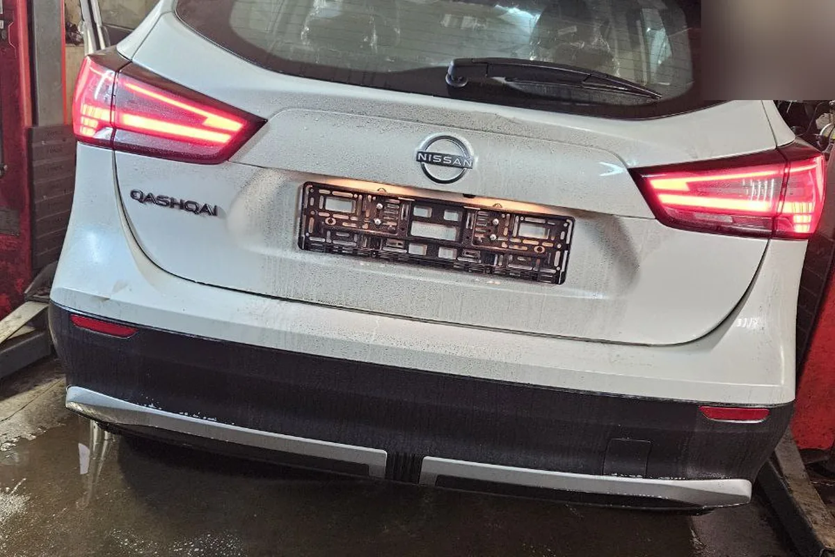 Nissan Qashqai Glory после снятия китайских надписей с багажника