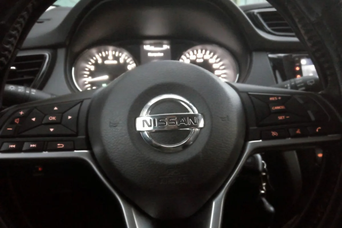 Кнопки круиза с AliExpress на руле Nissan Qashqai J11 1.2 XE