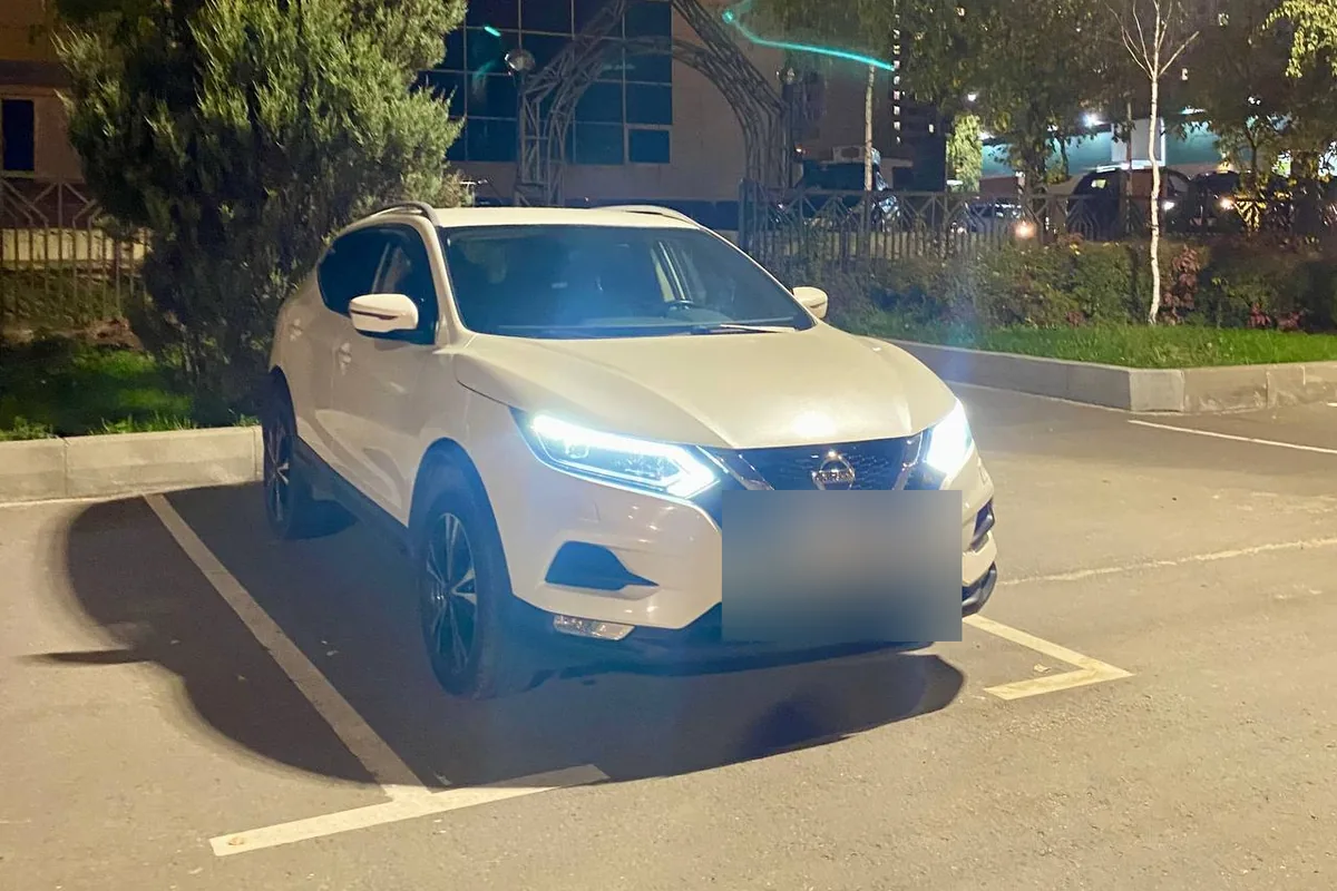 Белый Nissan Qashqai J11 2019 года после рестайлинга