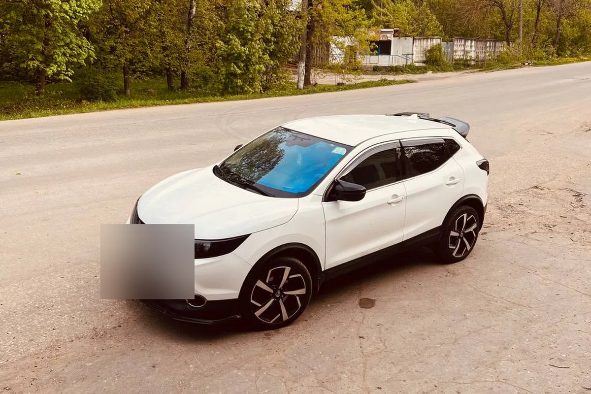 Белый Nissan Qashqai J11 в день продажи