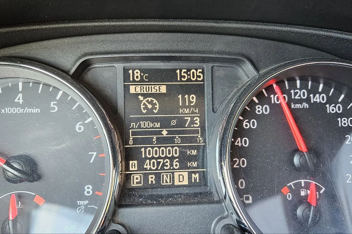 Бортовой компьютер Nissan Qashqai J10 на круизе: 7,3 л на 119 км/ч