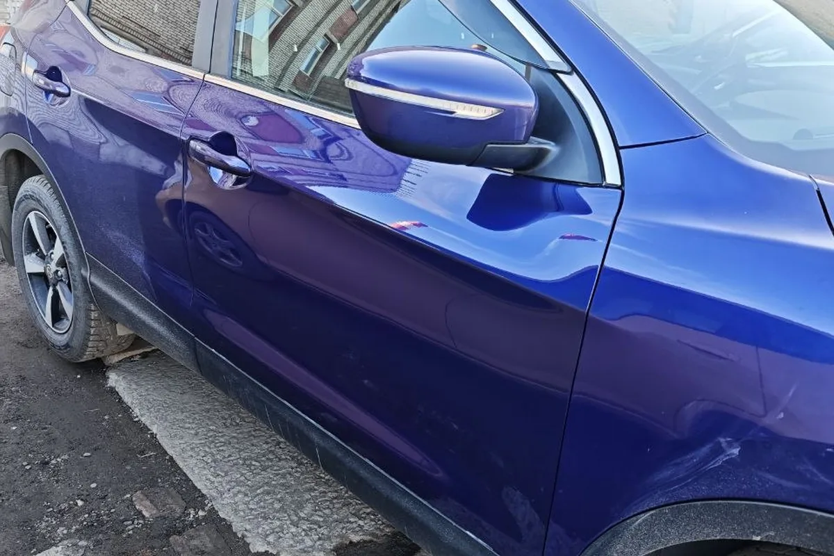 Nissan Qashqai J11: передняя дверь после покраски по КАСКО