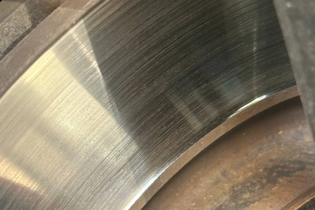 Износ переднего тормозного диска Nissan Qashqai J11 на 97 666 км
