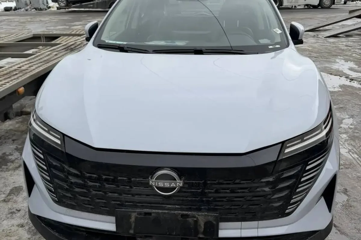 Новый Nissan Qashqai из Китая после доставки автовозом
