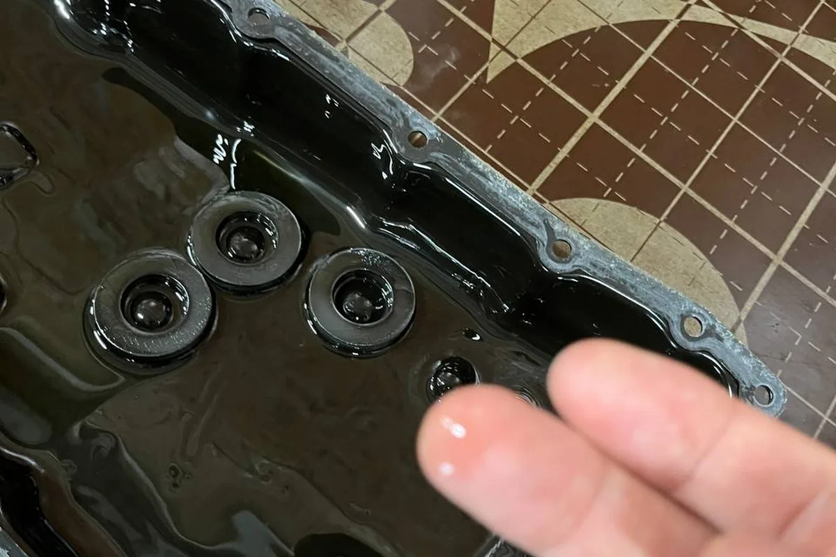 Поддон вариатора Nissan Qashqai при частичной замене жидкости