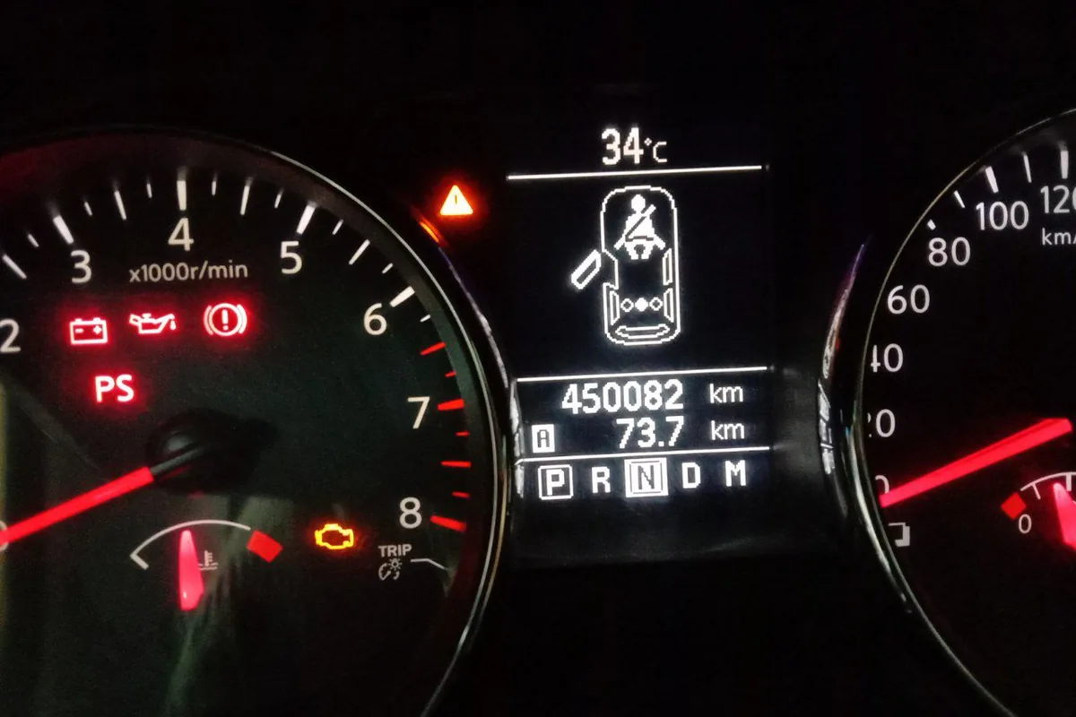 Приборная панель Nissan Qashqai J10 с пробегом 450 082 км