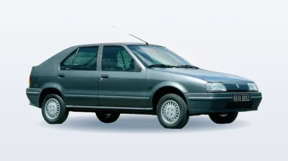 Renault 19